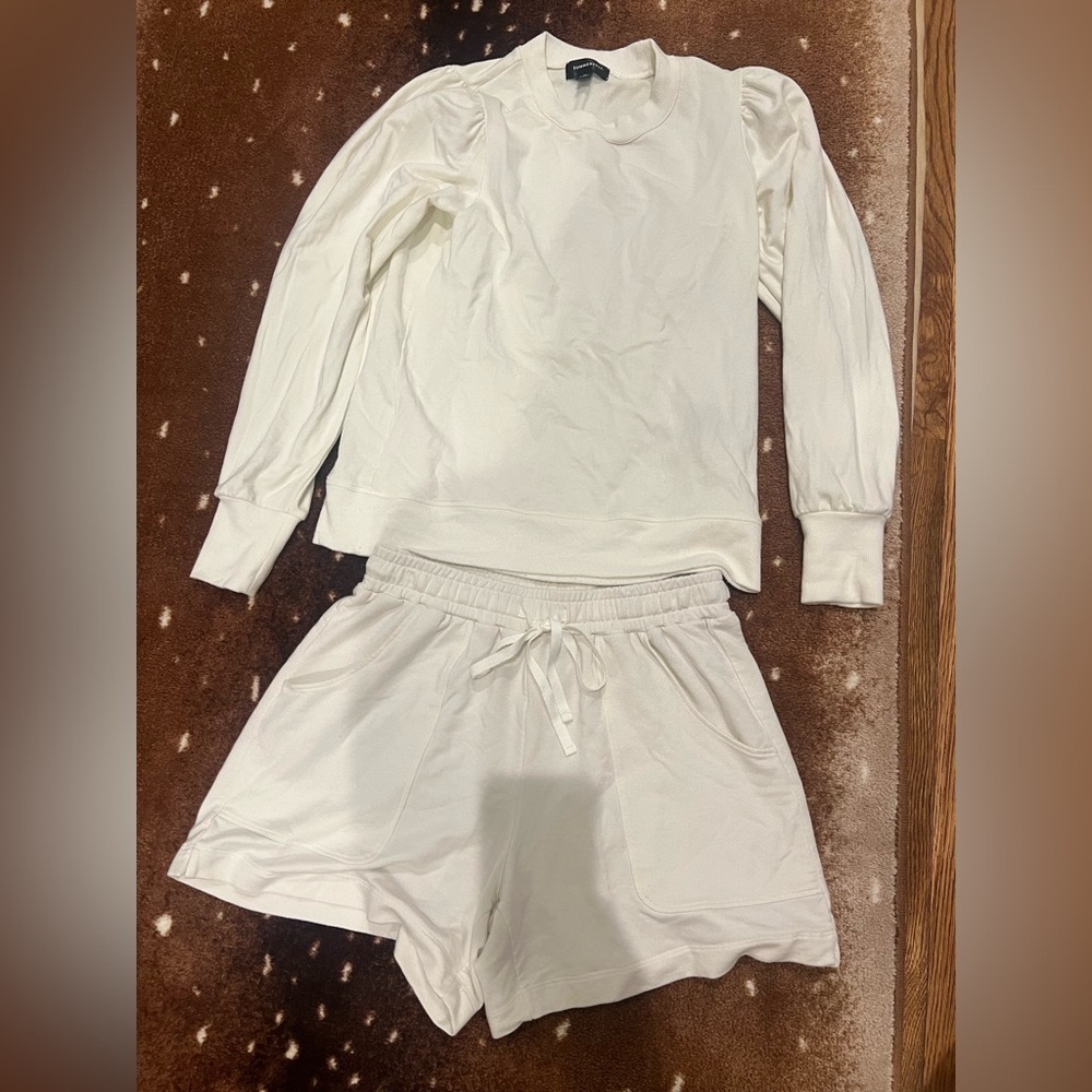 Summersalt SET “The softest French Terry” puff sleeve pullover and Shorts Set